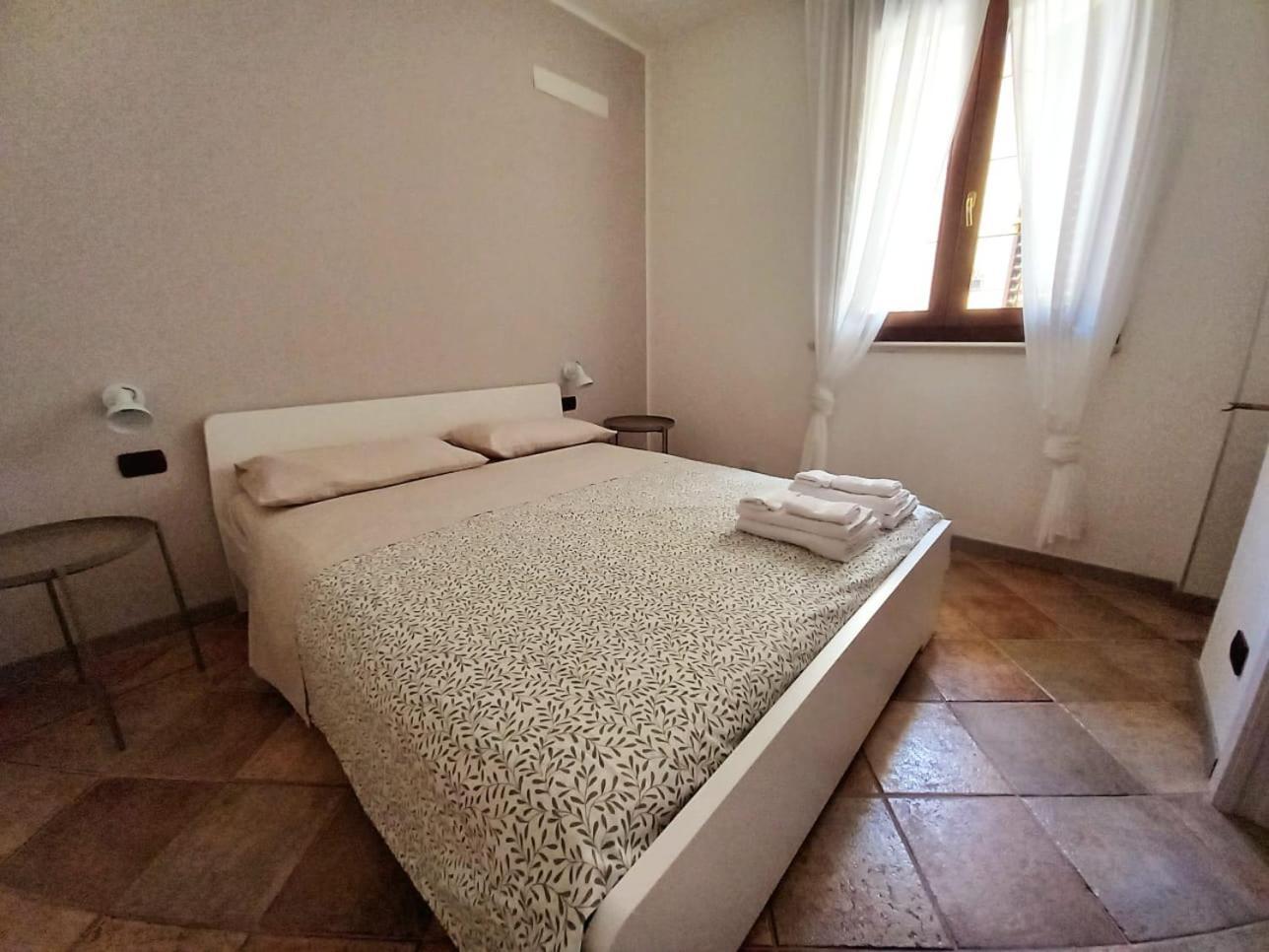 Da Mari -A Due Passi Dal Mare Apartment ดอนนาลูกาตา ภายนอก รูปภาพ