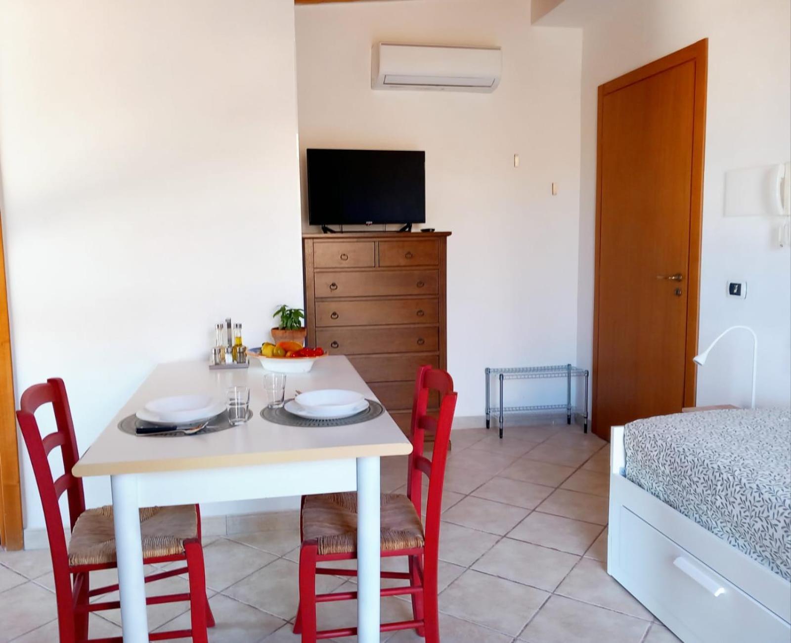 Da Mari -A Due Passi Dal Mare Apartment ดอนนาลูกาตา ภายนอก รูปภาพ