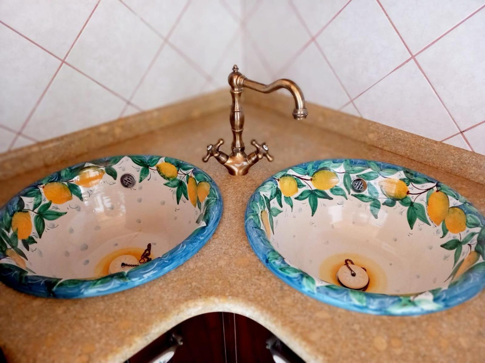 Da Mari -A Due Passi Dal Mare Apartment ดอนนาลูกาตา ภายนอก รูปภาพ
